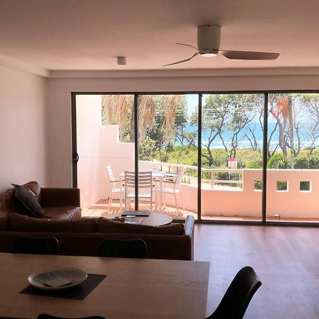 Camargue Beachfront Apartments Maroochydore Kültér fotó