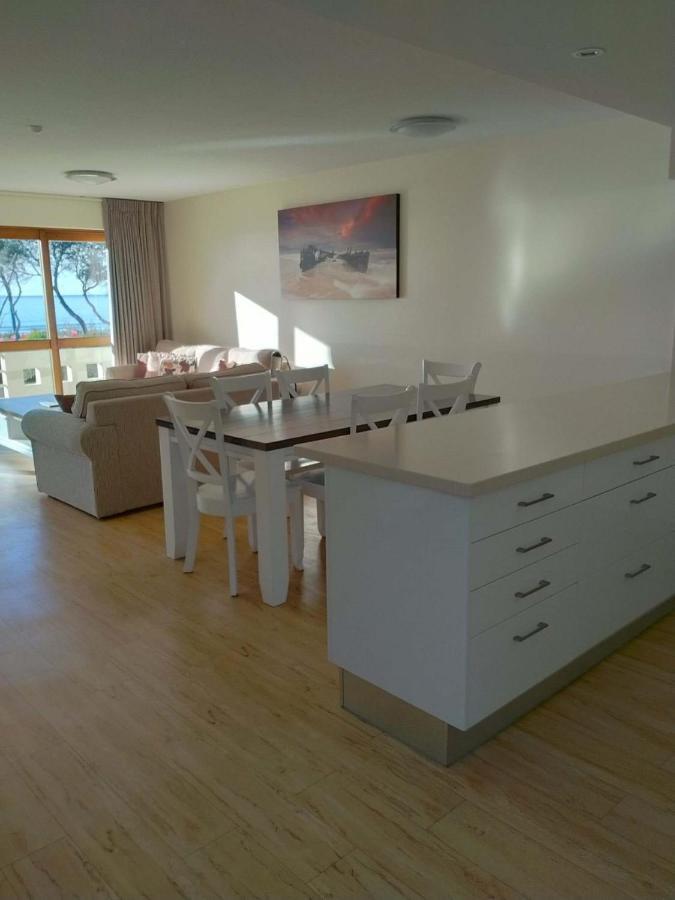 Camargue Beachfront Apartments Maroochydore Kültér fotó