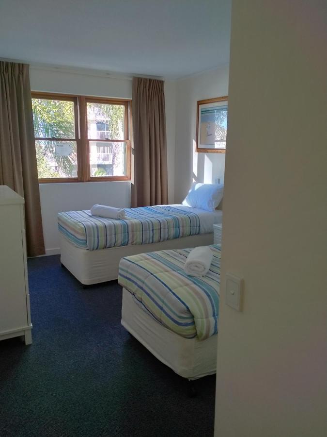 Camargue Beachfront Apartments Maroochydore Kültér fotó