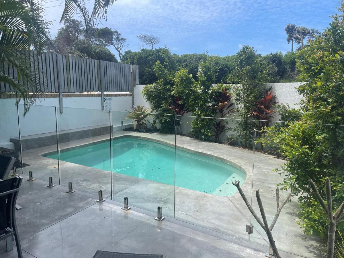 Camargue Beachfront Apartments Maroochydore Kültér fotó