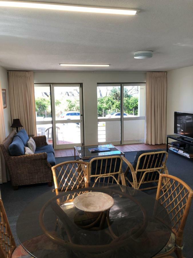 Camargue Beachfront Apartments Maroochydore Kültér fotó
